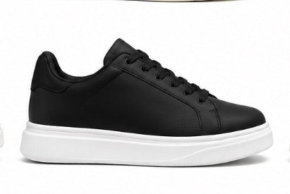 Zara Low Top Sneaker - Black / White