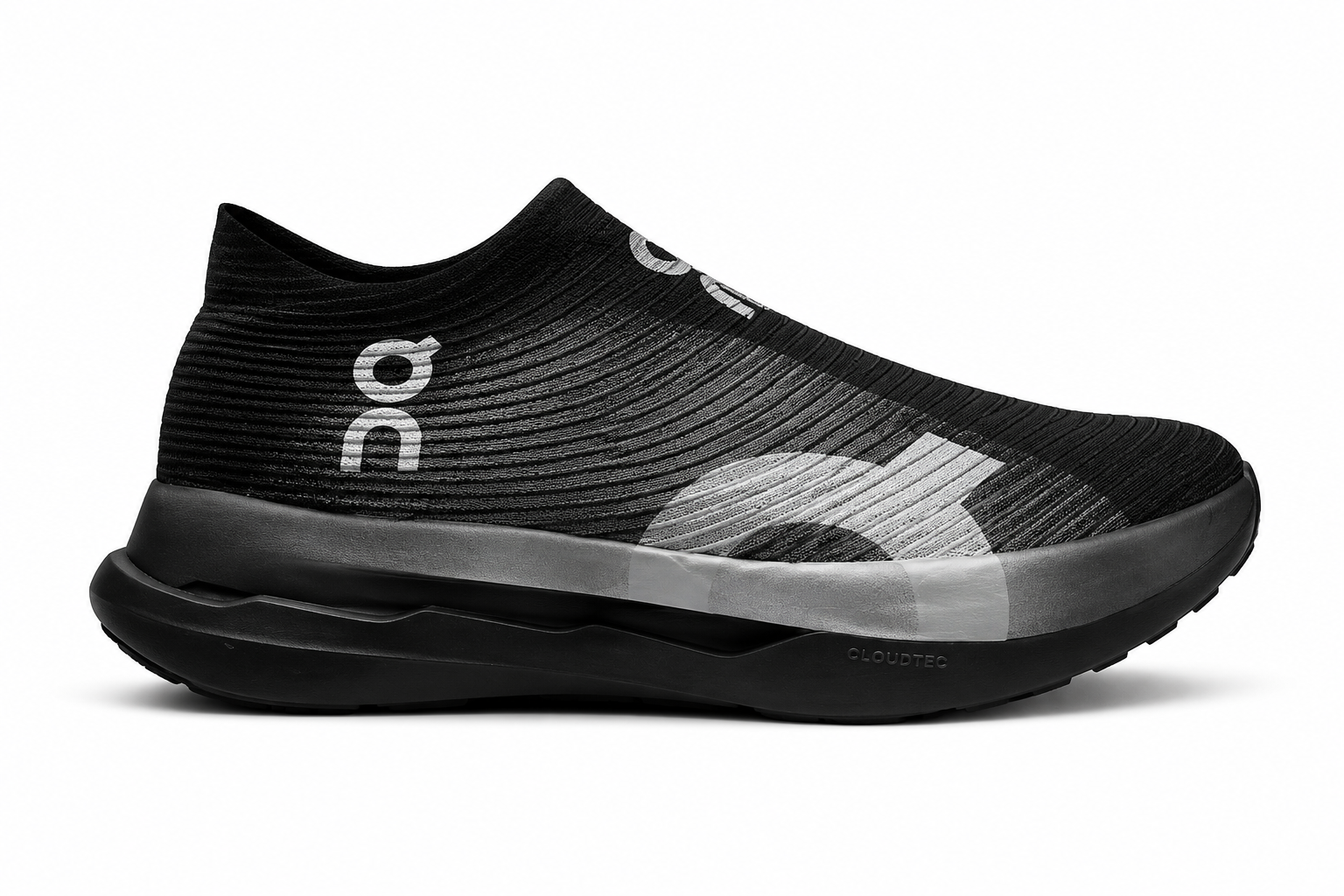 ON Cloudboom Strike LS Black Grey Gradient